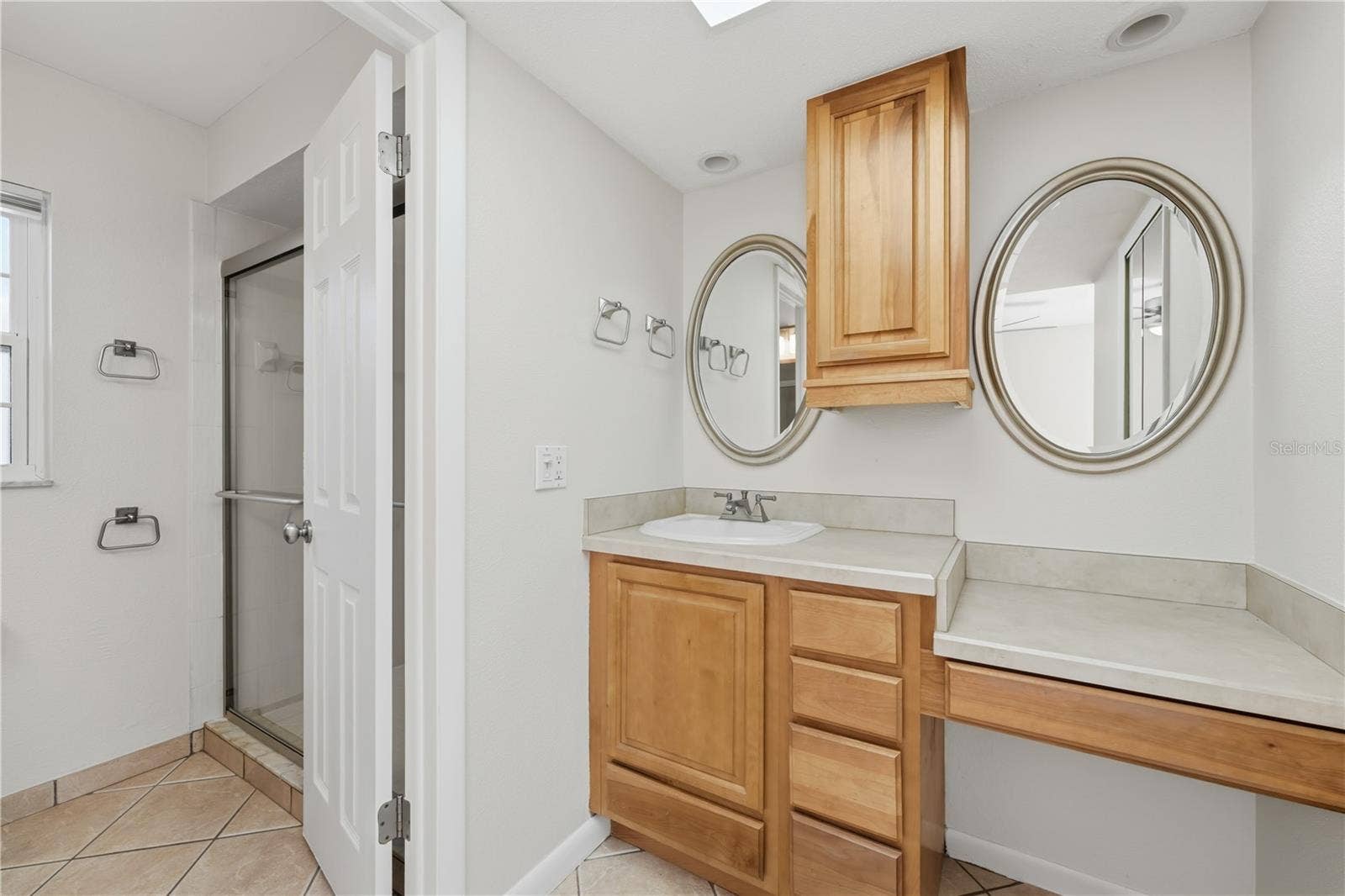 524 SPRING OAKS BOULEVARD, Altamonte Springs, FL 32714 524 SPRING OAKS BOULEVARD, Altamonte Springs, FL 32714