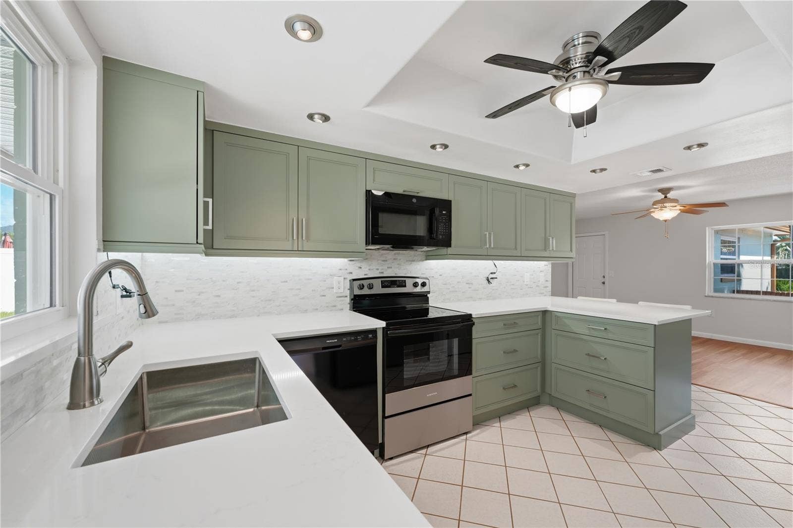 524 SPRING OAKS BOULEVARD, Altamonte Springs, FL 32714 524 SPRING OAKS BOULEVARD, Altamonte Springs, FL 32714