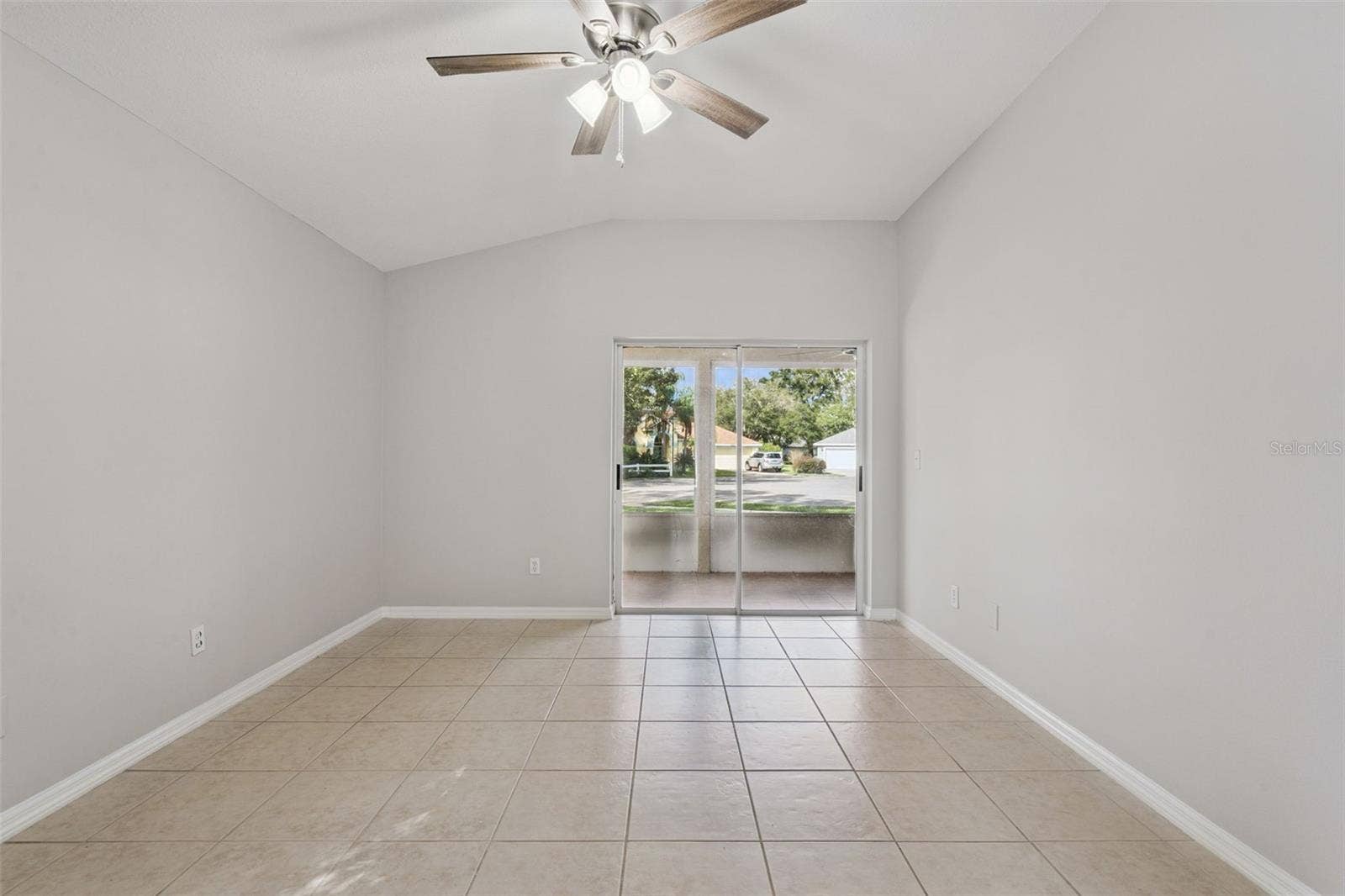 2610 AUTUMN LANE, Eustis, FL 32726