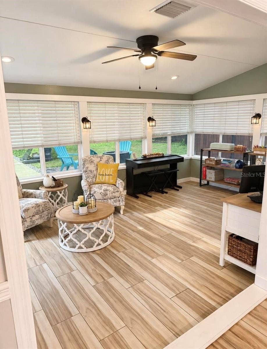 804 LAKE DRIVE, Deland, FL 32724 804 LAKE DRIVE, Deland, FL 32724