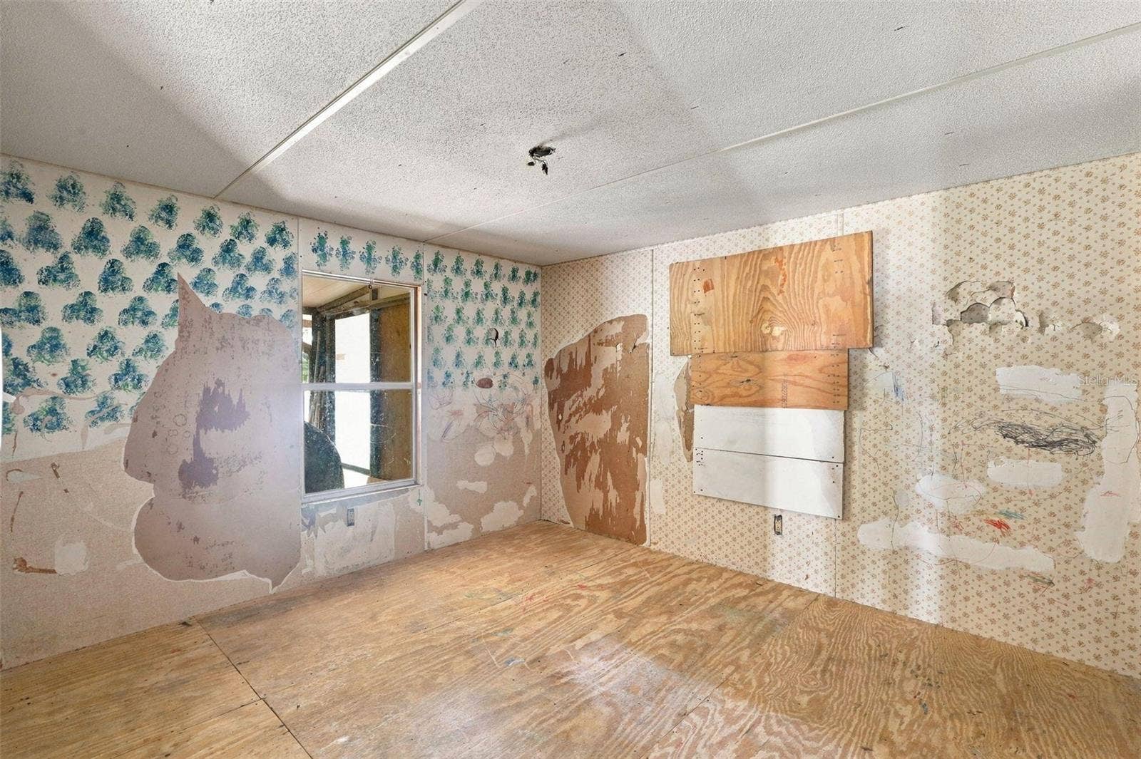 8946 SW 33RD COURT, Ocala, FL 34476 8946 SW 33RD COURT, Ocala, FL 34476