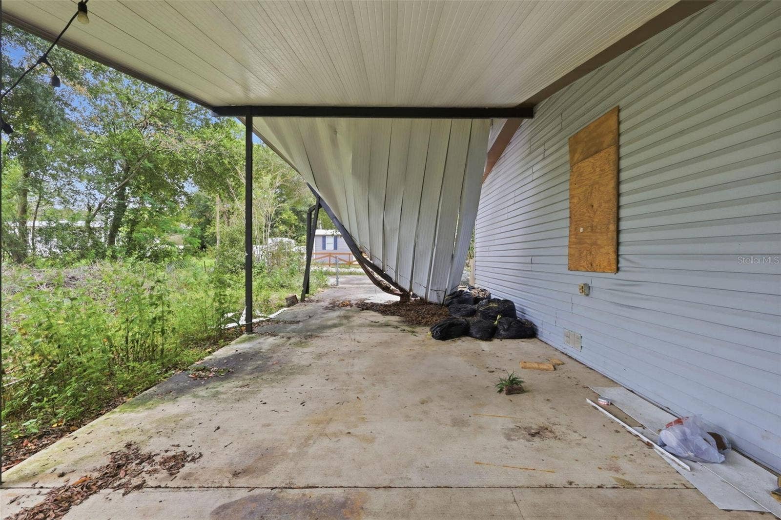 8946 SW 33RD COURT, Ocala, FL 34476 8946 SW 33RD COURT, Ocala, FL 34476