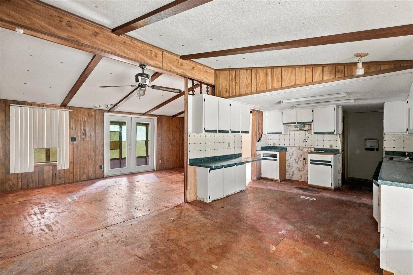 8946 SW 33RD COURT, Ocala, FL 34476 8946 SW 33RD COURT, Ocala, FL 34476