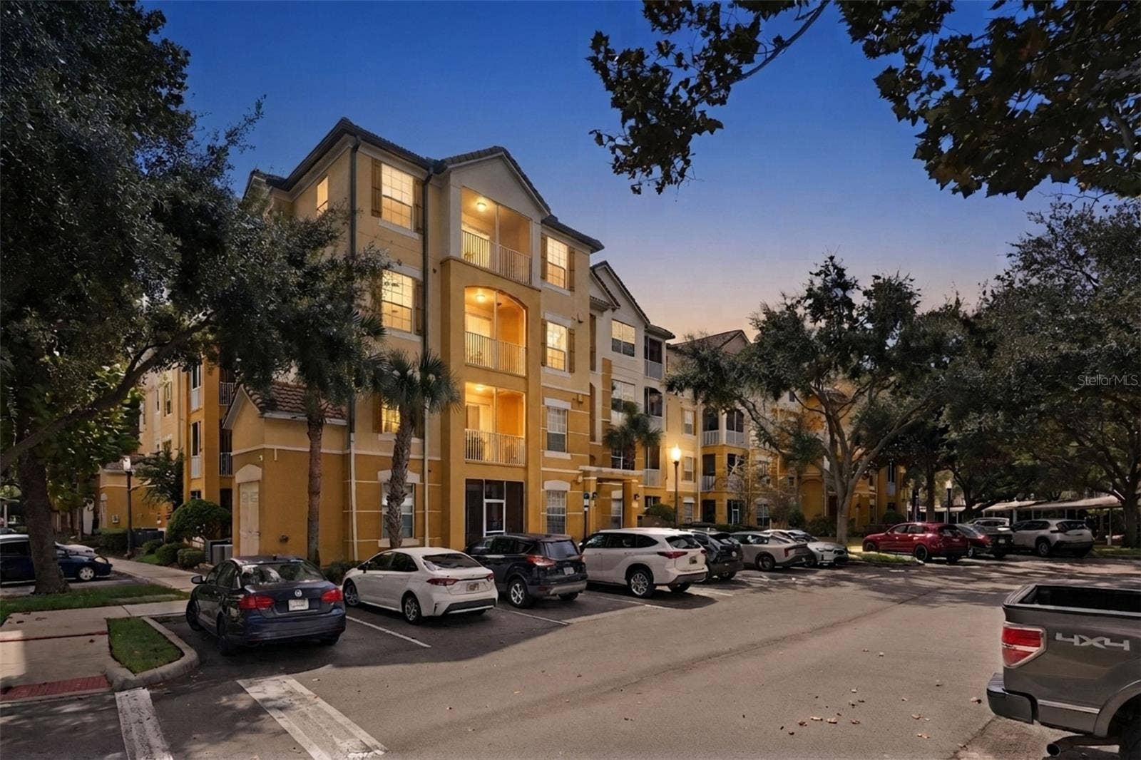 3314 ROBERT TRENT JONES DRIVE, #10701, Orlando, FL 32835 3314 ROBERT TRENT JONES DRIVE, #10701, Orlando, FL 32835