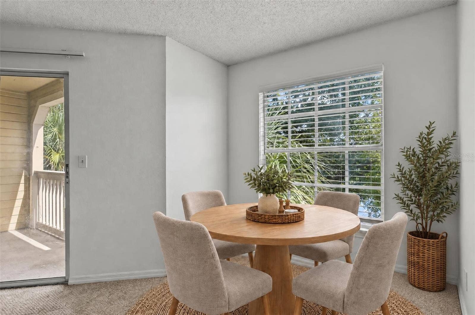 1079 S HIAWASSEE ROAD, #1136, Orlando, FL 32835 Virtually Staged