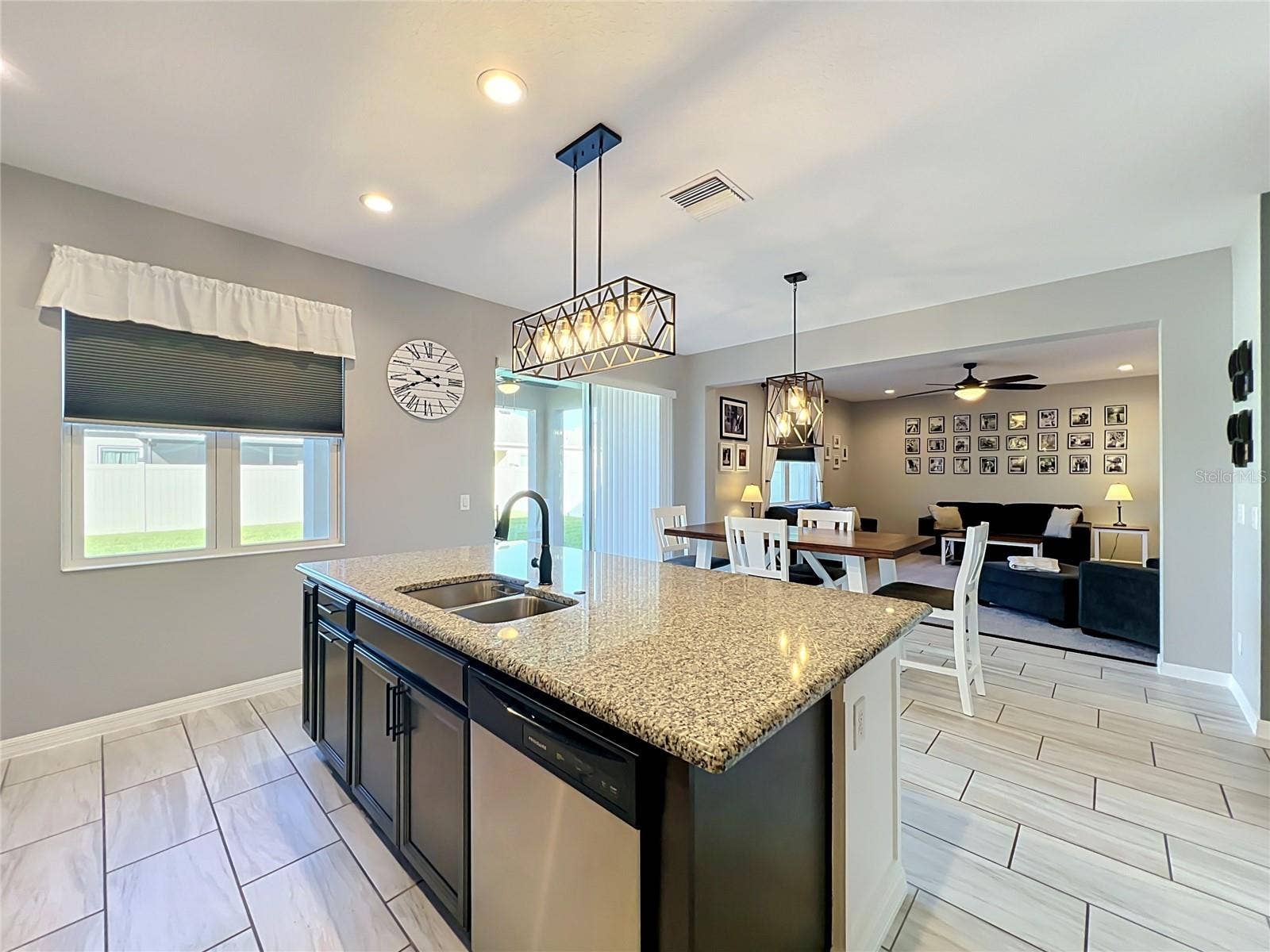 9389 LA SALLE STREET, Groveland, FL 34736 9389 LA SALLE STREET, Groveland, FL 34736