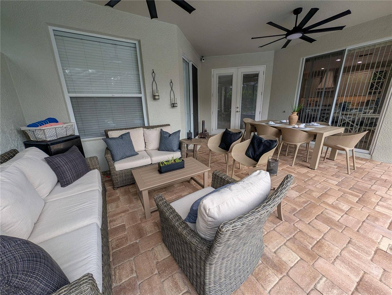covered lanai