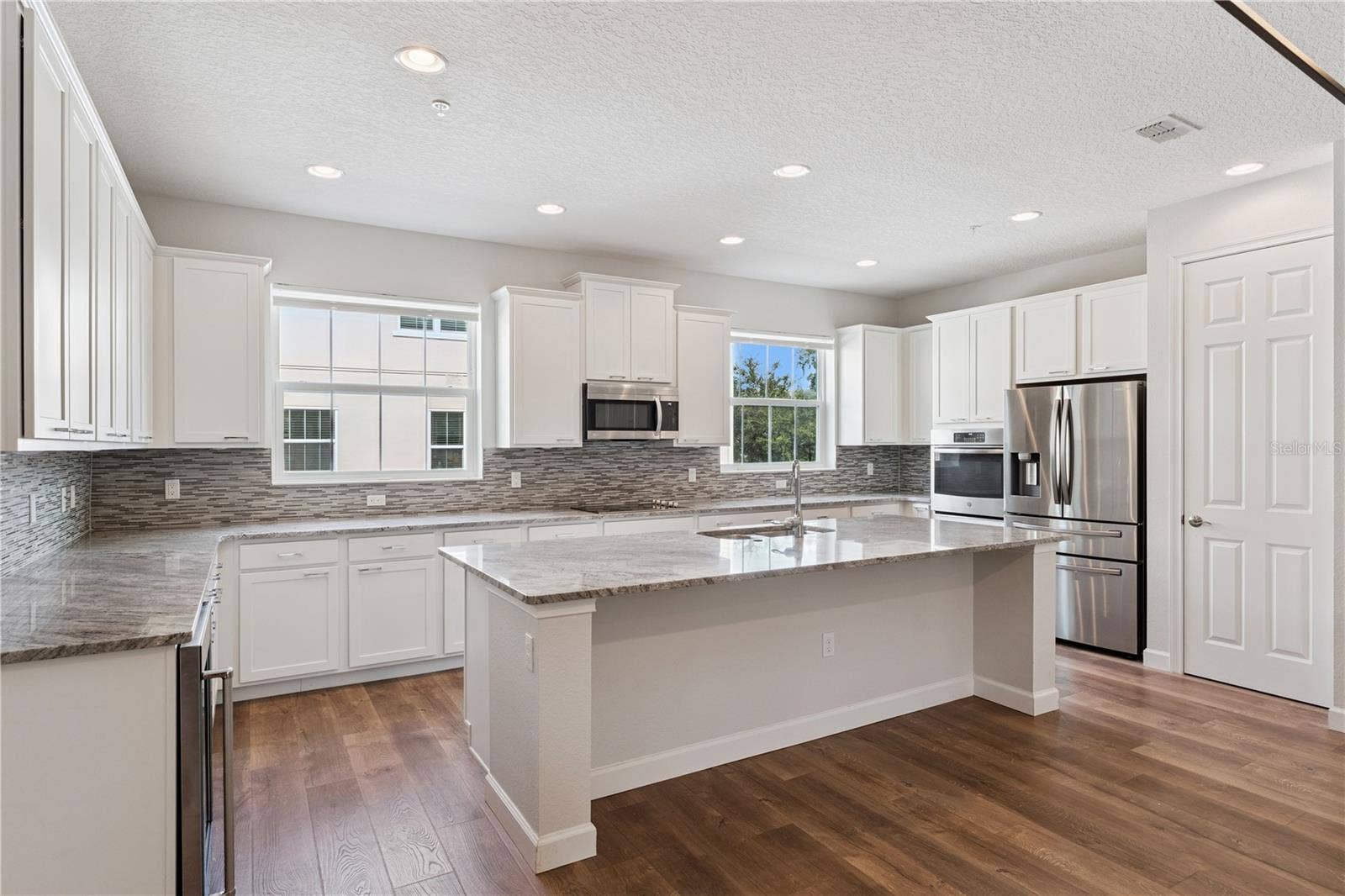 1504 LAKE GEORGE DRIVE, Lake Mary, FL 32746 1504 LAKE GEORGE DRIVE, Lake Mary, FL 32746