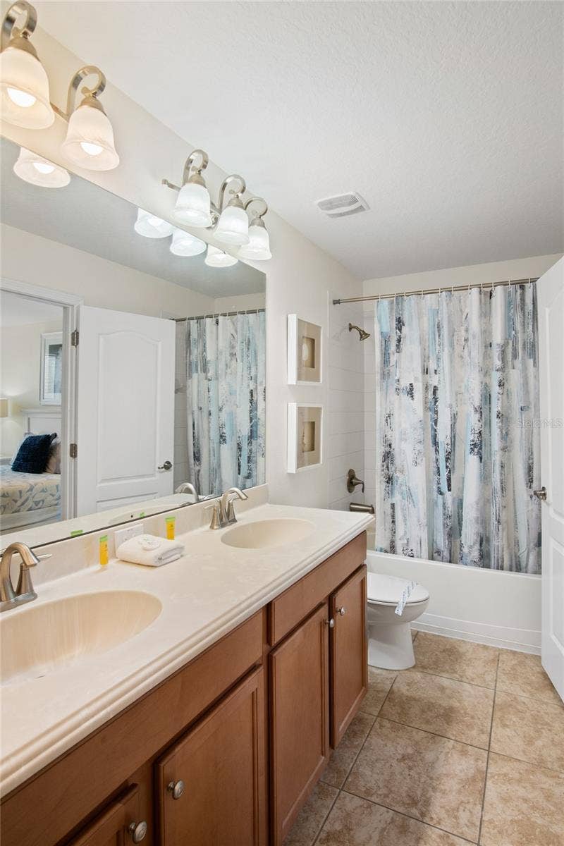 1464 MOON VALLEY DRIVE, Davenport, FL 33896 1464 MOON VALLEY DRIVE, Davenport, FL 33896