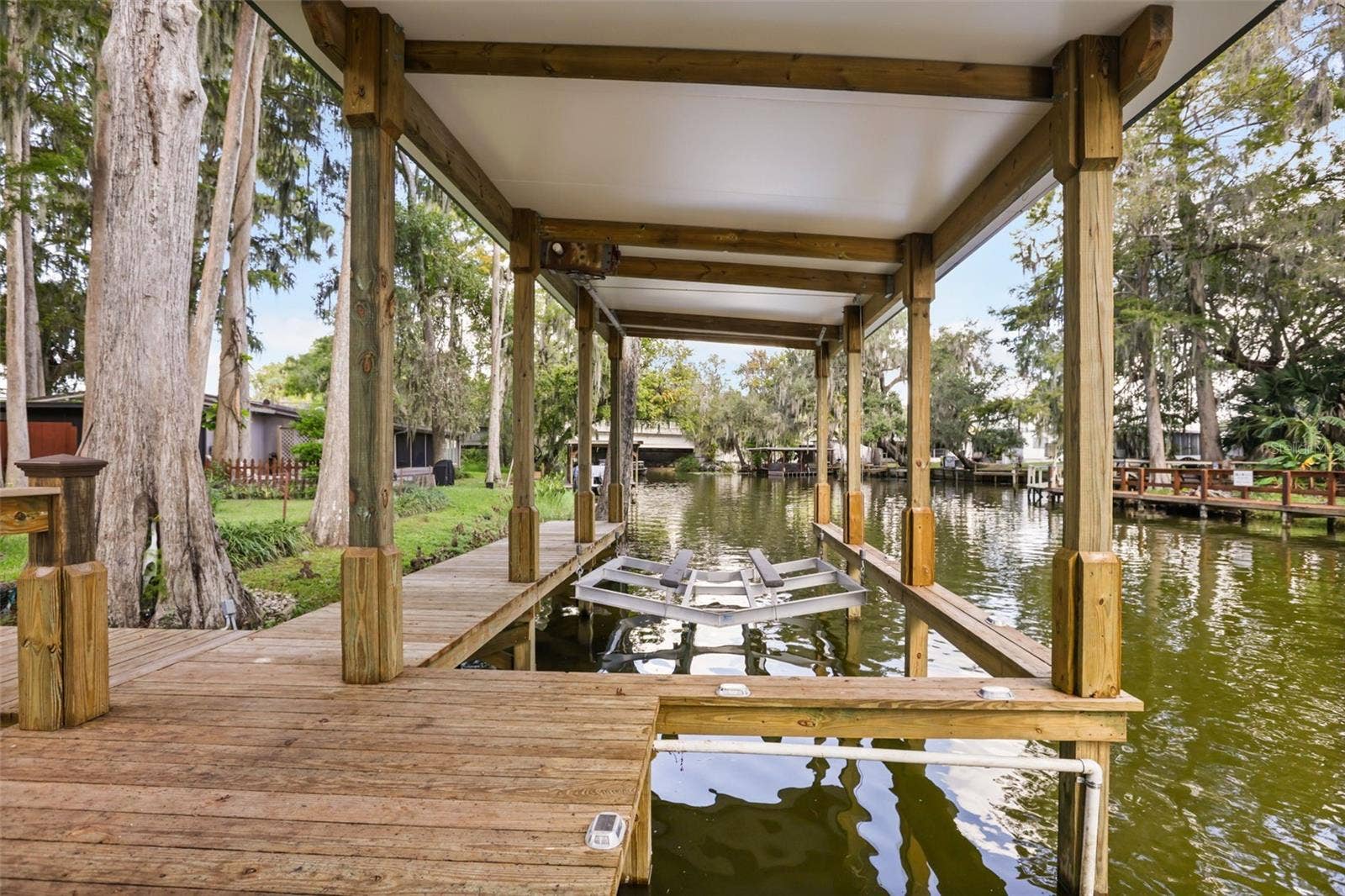1080 FOREST DRIVE, Tavares, FL 32778 1080 FOREST DRIVE, Tavares, FL 32778