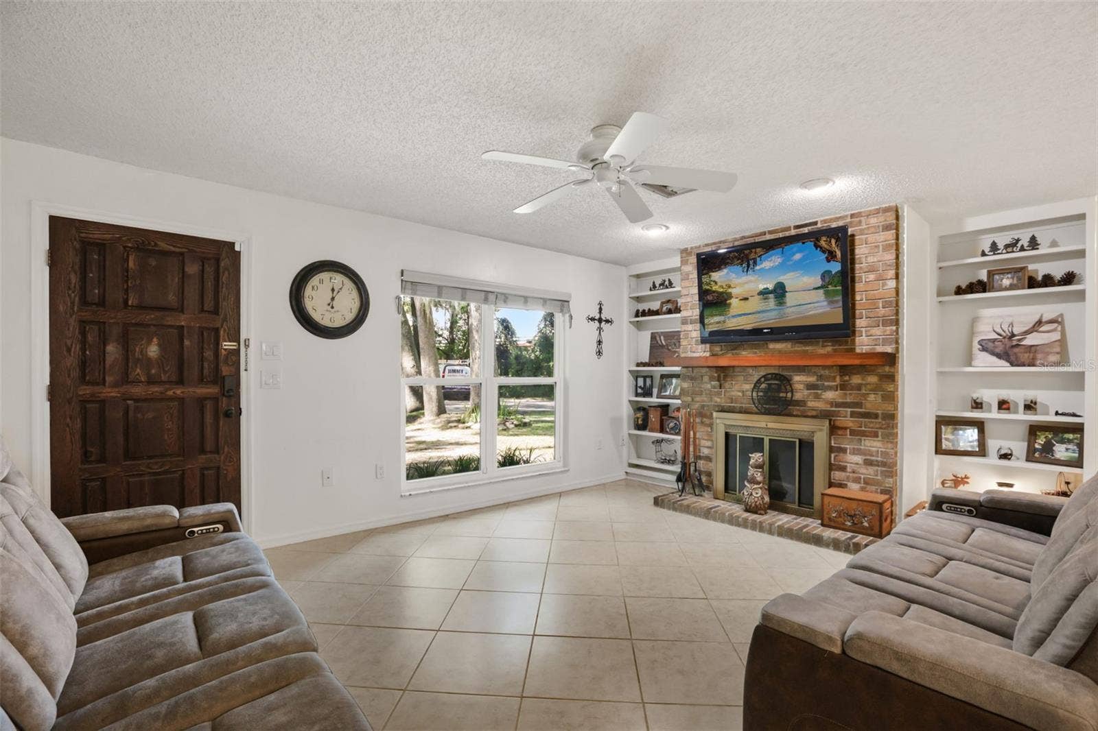 1080 FOREST DRIVE, Tavares, FL 32778 1080 FOREST DRIVE, Tavares, FL 32778