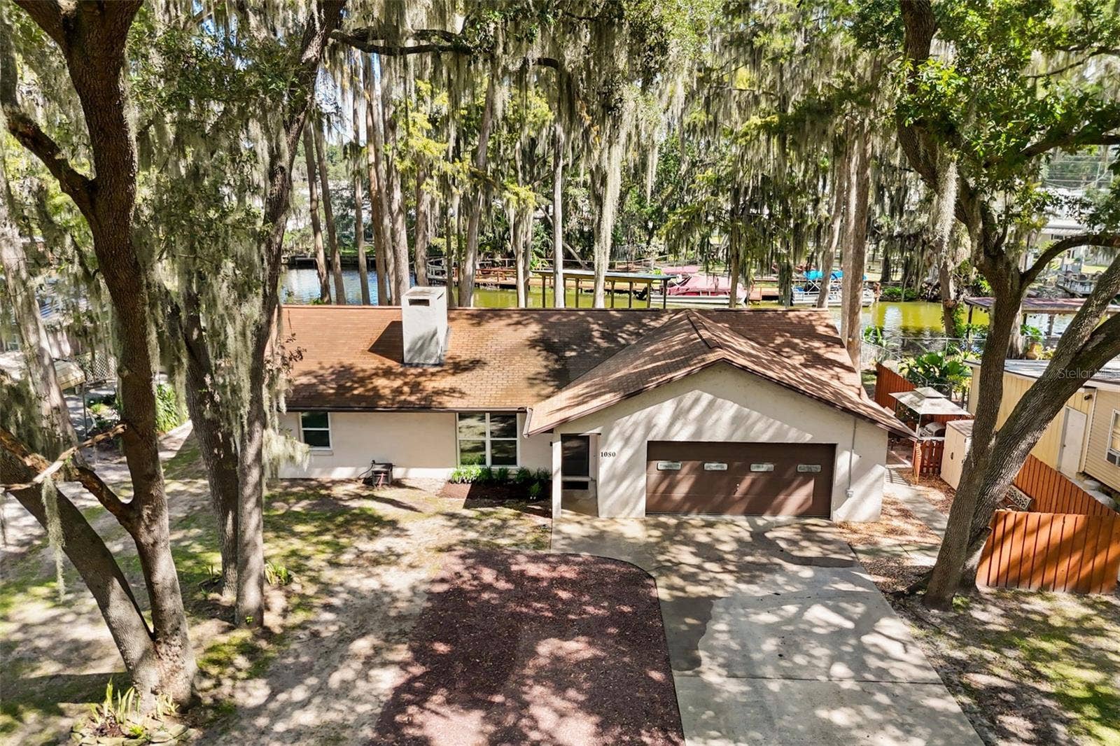 1080 FOREST DRIVE, Tavares, FL 32778 1080 FOREST DRIVE, Tavares, FL 32778