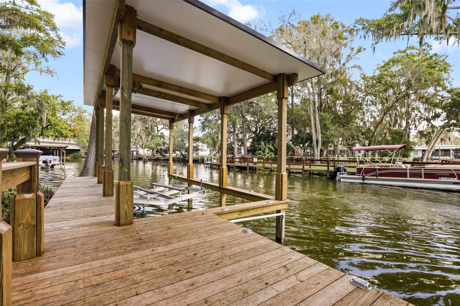 1080 FOREST DRIVE, Tavares, FL 32778 1080 FOREST DRIVE, Tavares, FL 32778