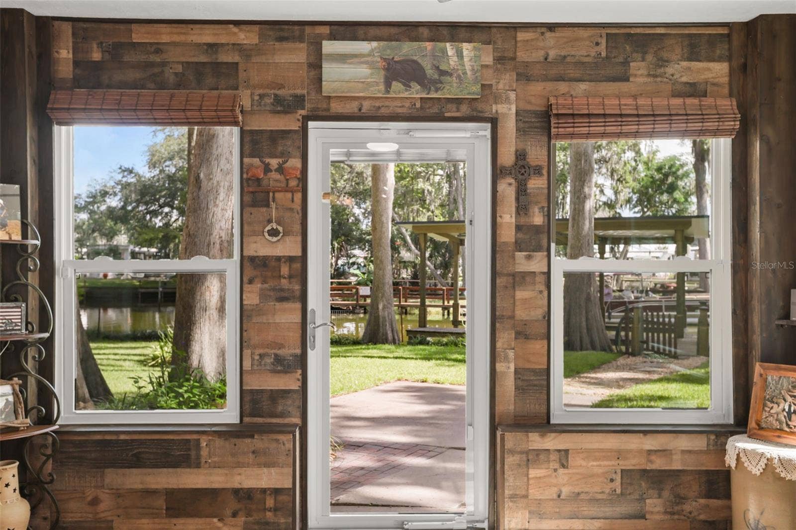 1080 FOREST DRIVE, Tavares, FL 32778 1080 FOREST DRIVE, Tavares, FL 32778