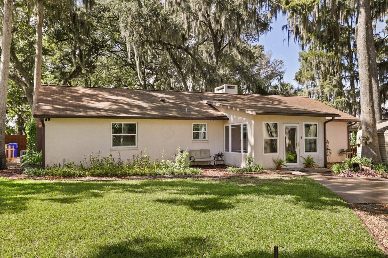 1080 FOREST DRIVE, Tavares, FL 32778 1080 FOREST DRIVE, Tavares, FL 32778