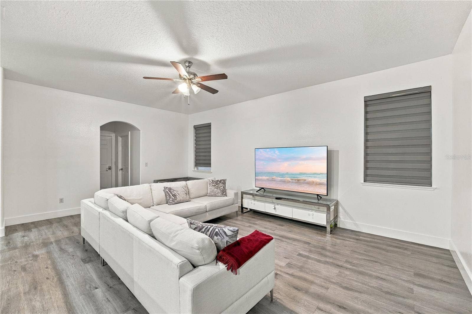 2215 CEDAR GARDEN DRIVE, Orlando, FL 32824 2215 CEDAR GARDEN DRIVE, Orlando, FL 32824