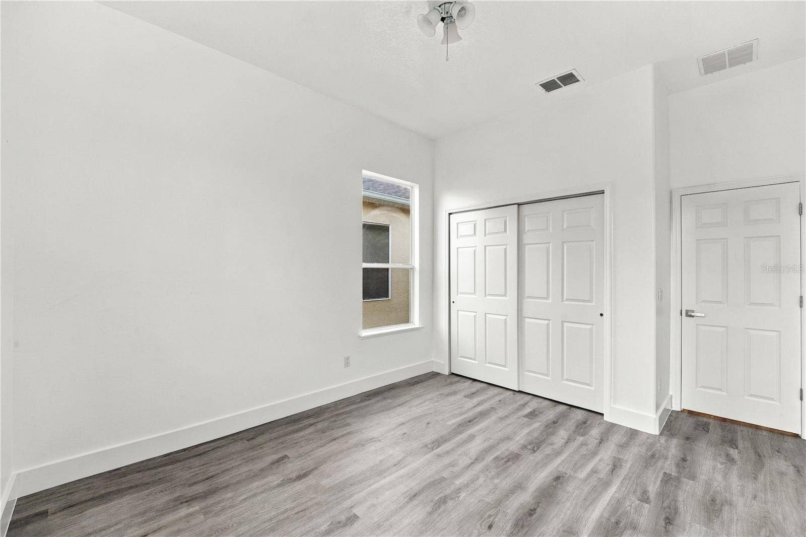 2215 CEDAR GARDEN DRIVE, Orlando, FL 32824 2215 CEDAR GARDEN DRIVE, Orlando, FL 32824