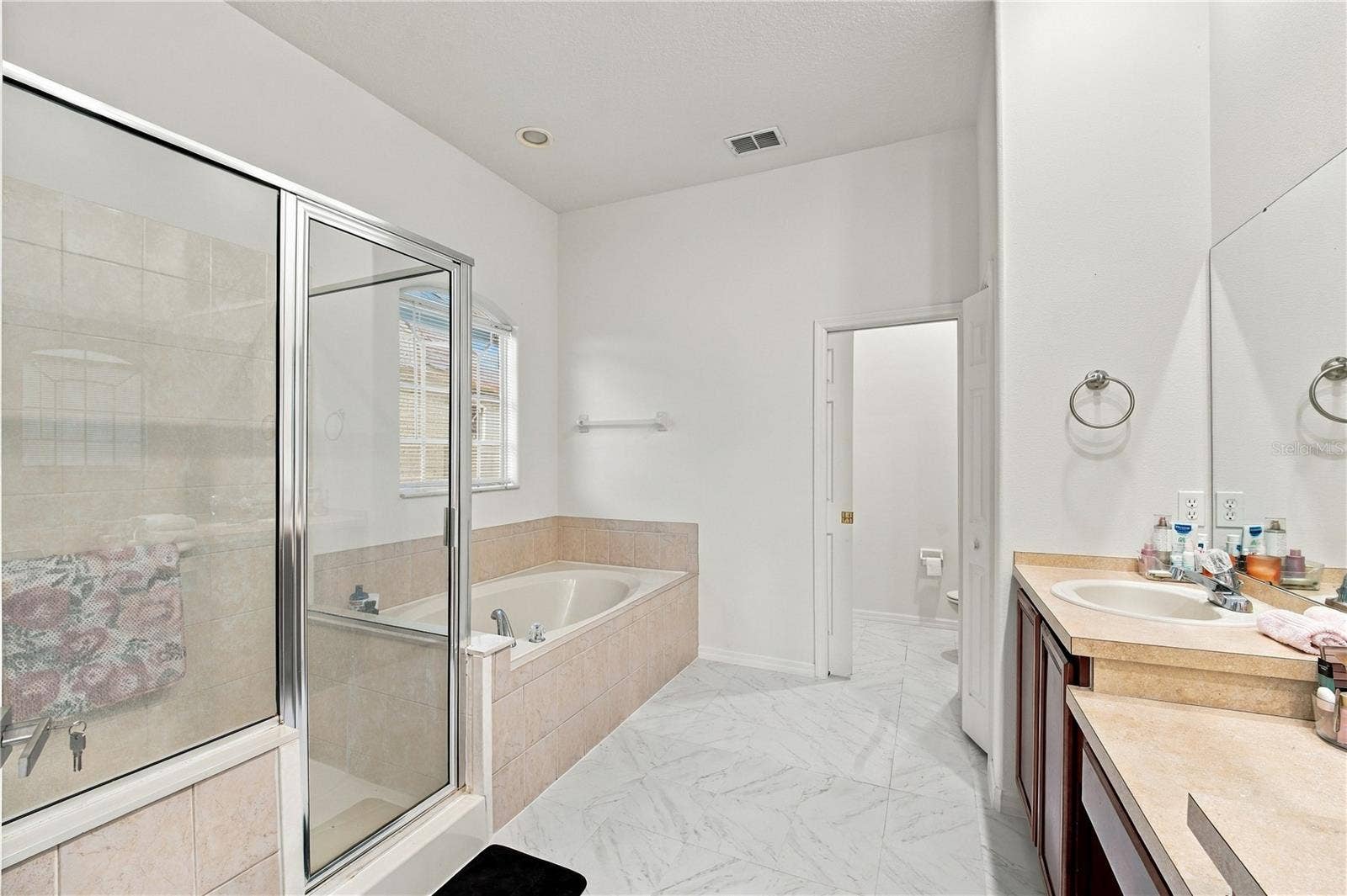 2215 CEDAR GARDEN DRIVE, Orlando, FL 32824 2215 CEDAR GARDEN DRIVE, Orlando, FL 32824
