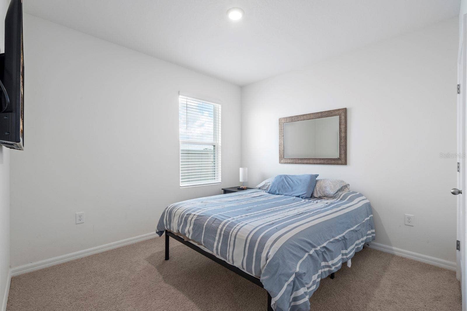 933 AMBLESIDE DRIVE, Haines City, FL 33844 933 AMBLESIDE DRIVE, Haines City, FL 33844