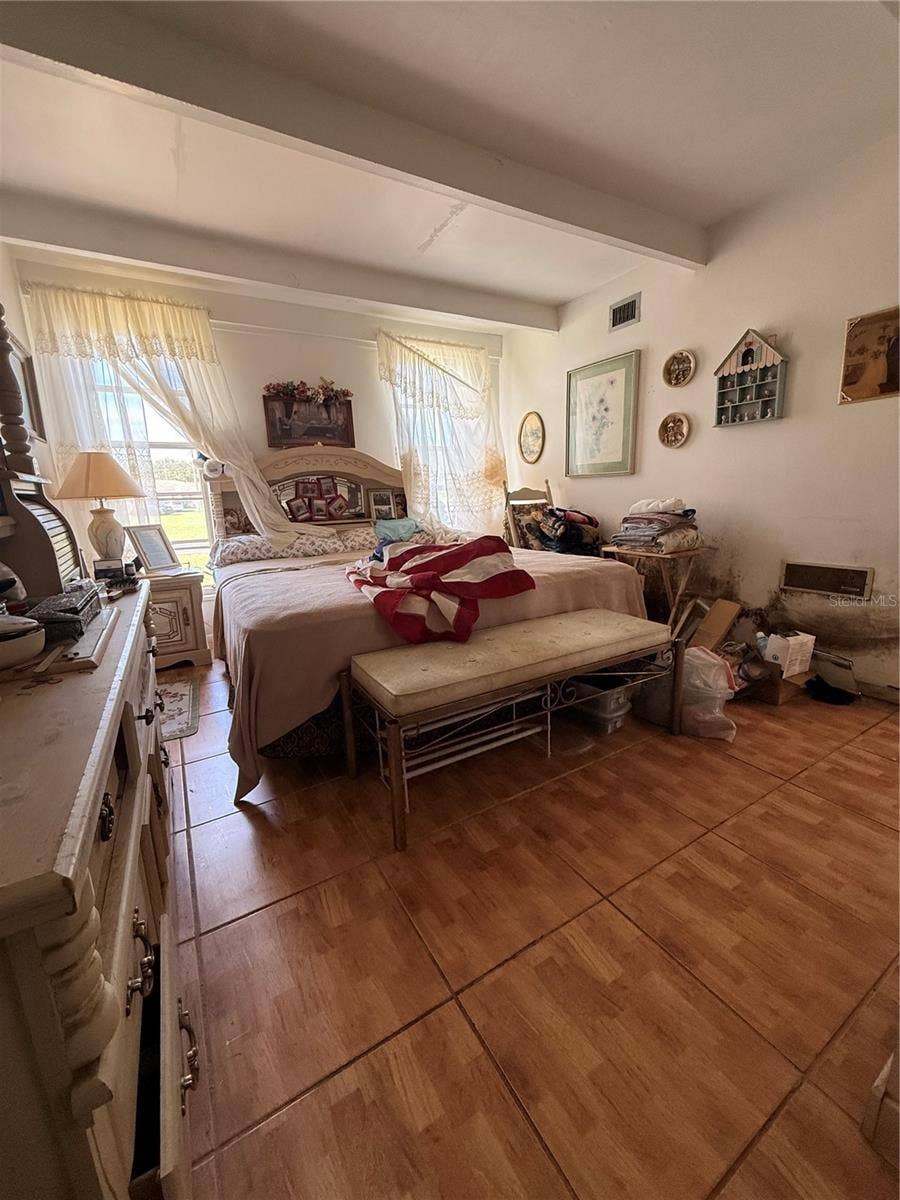 3843 CLUB CIRCLE, Lake Wales, FL 33898 3843 CLUB CIRCLE, Lake Wales, FL 33898