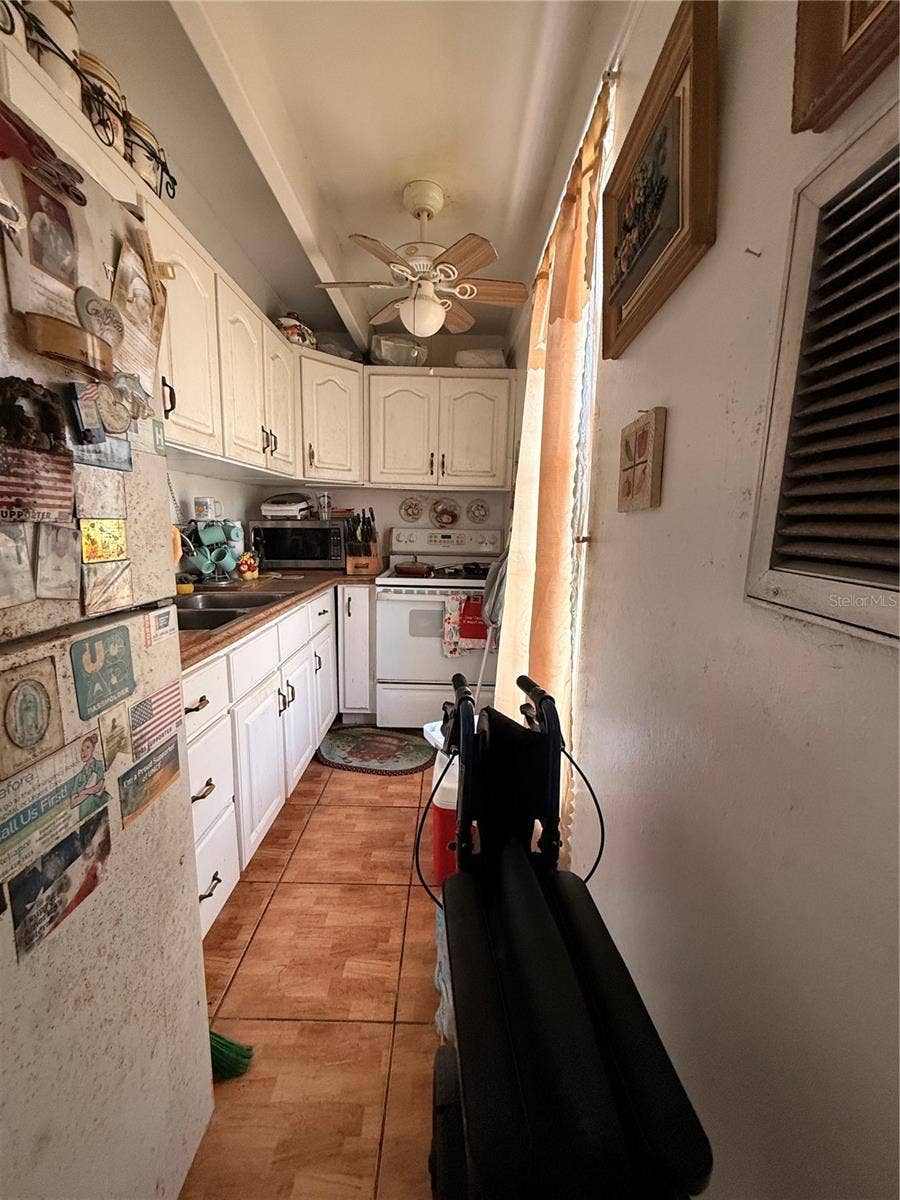 3843 CLUB CIRCLE, Lake Wales, FL 33898 3843 CLUB CIRCLE, Lake Wales, FL 33898