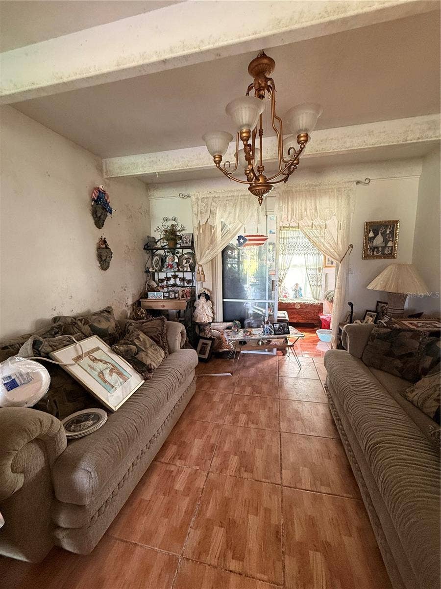 3843 CLUB CIRCLE, Lake Wales, FL 33898 3843 CLUB CIRCLE, Lake Wales, FL 33898