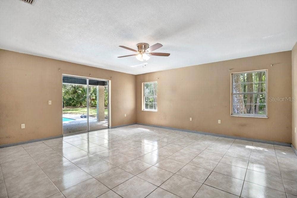 211 S GAINES STREET, Oak Hill, FL 32759