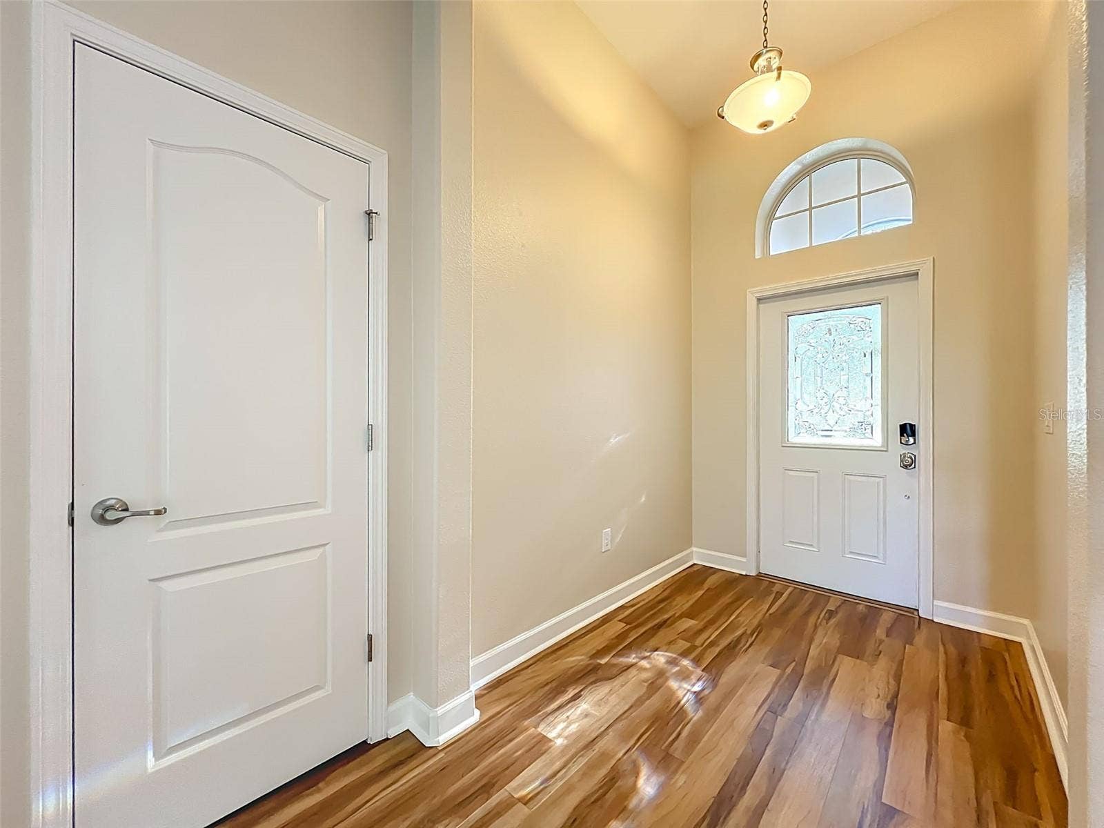 4052 SERENA LANE, Clermont, FL 34711