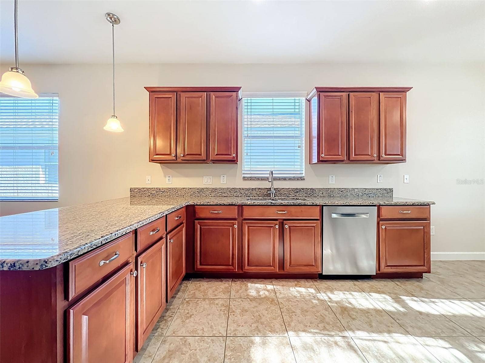 4052 SERENA LANE, Clermont, FL 34711