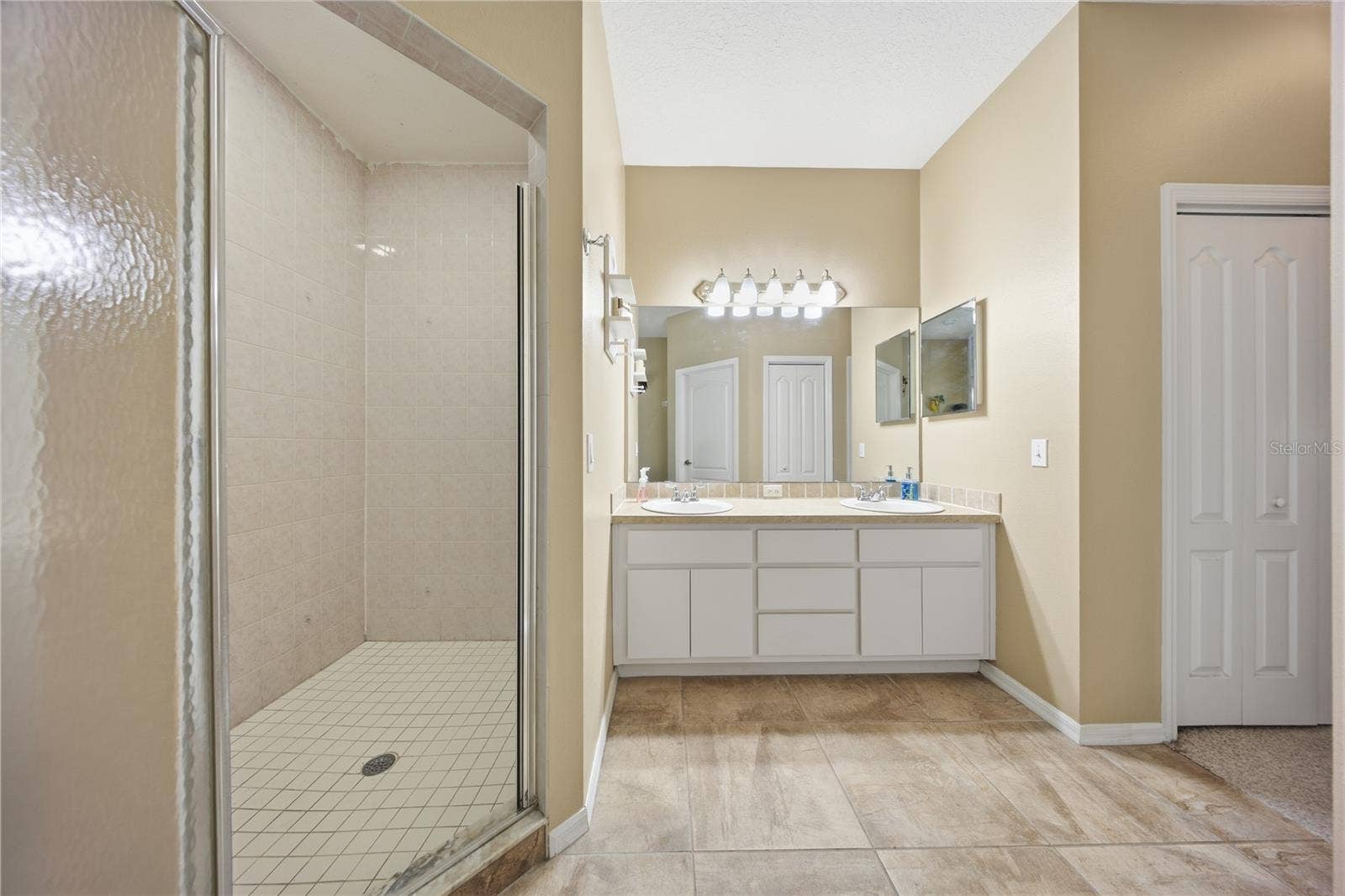 13028 S OAKVIEW AVENUE, Floral City, FL 34436 13028 S OAKVIEW AVENUE, Floral City, FL 34436