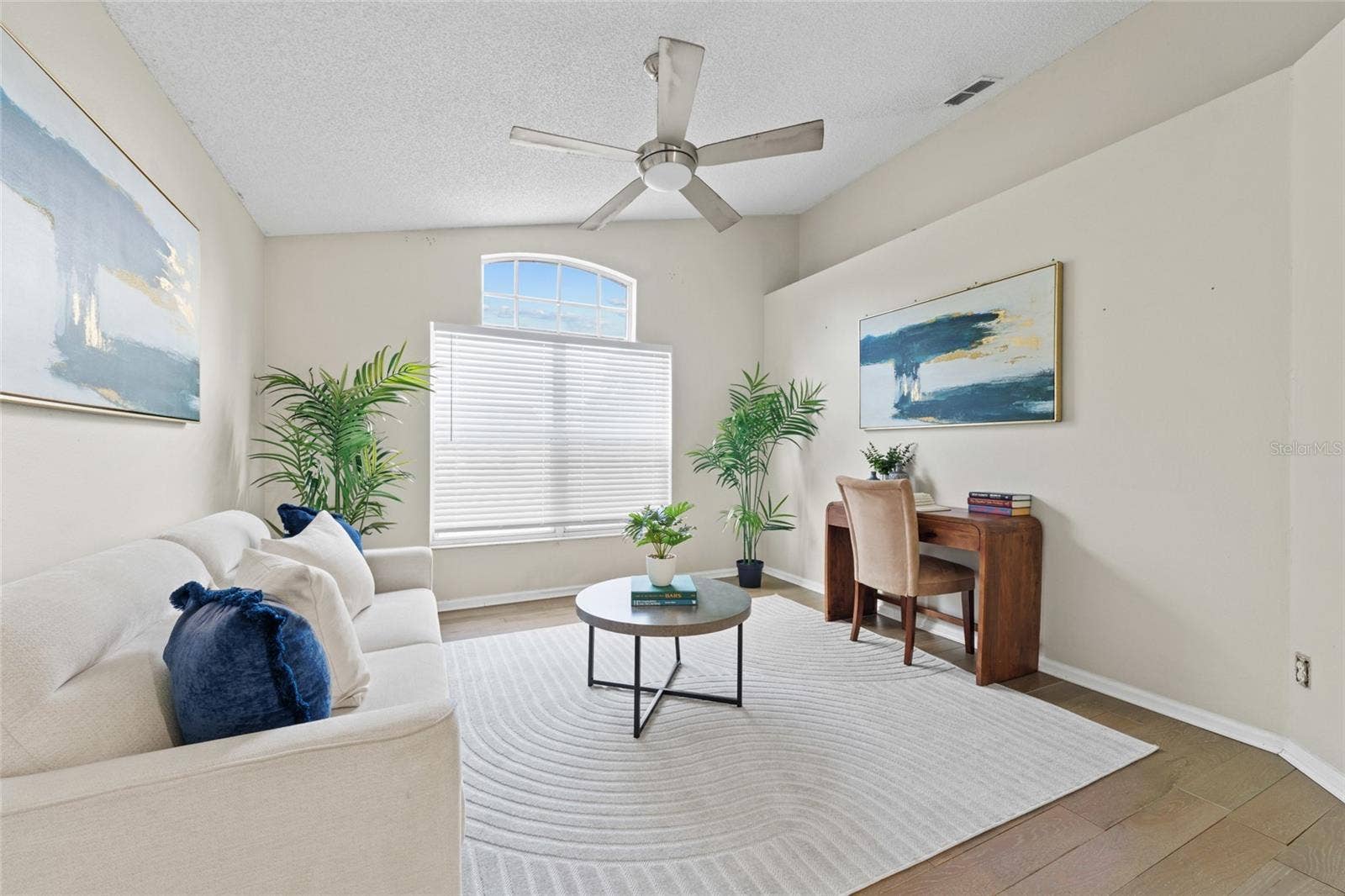 100 KELLY CIRCLE, Sanford, FL 32773 100 KELLY CIRCLE, Sanford, FL 32773