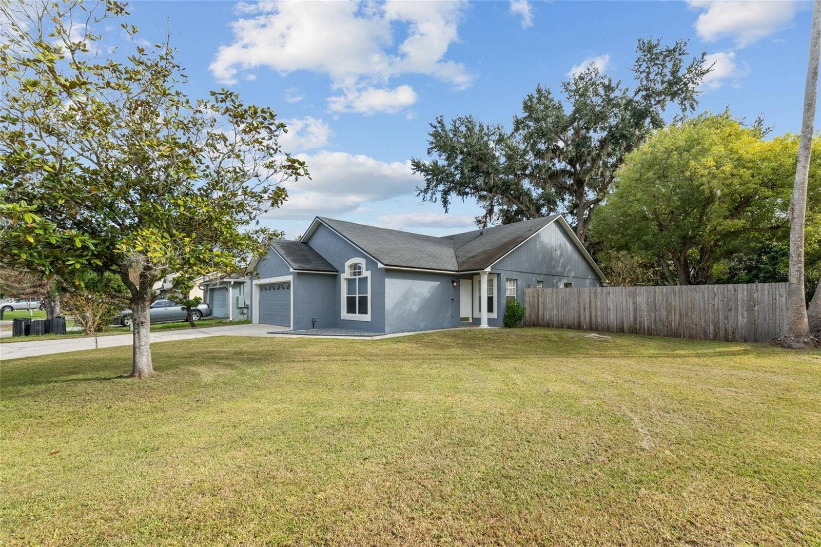 100 KELLY CIRCLE, Sanford, FL 32773 100 KELLY CIRCLE, Sanford, FL 32773