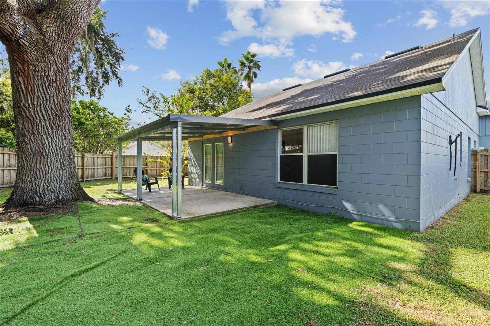 100 KELLY CIRCLE, Sanford, FL 32773 100 KELLY CIRCLE, Sanford, FL 32773