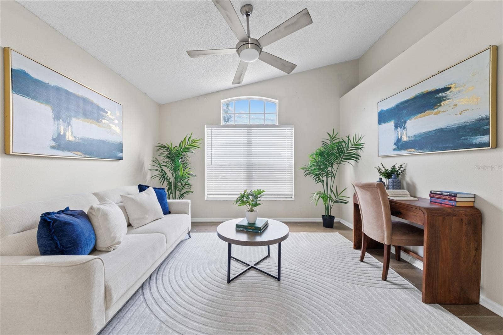 100 KELLY CIRCLE, Sanford, FL 32773 100 KELLY CIRCLE, Sanford, FL 32773