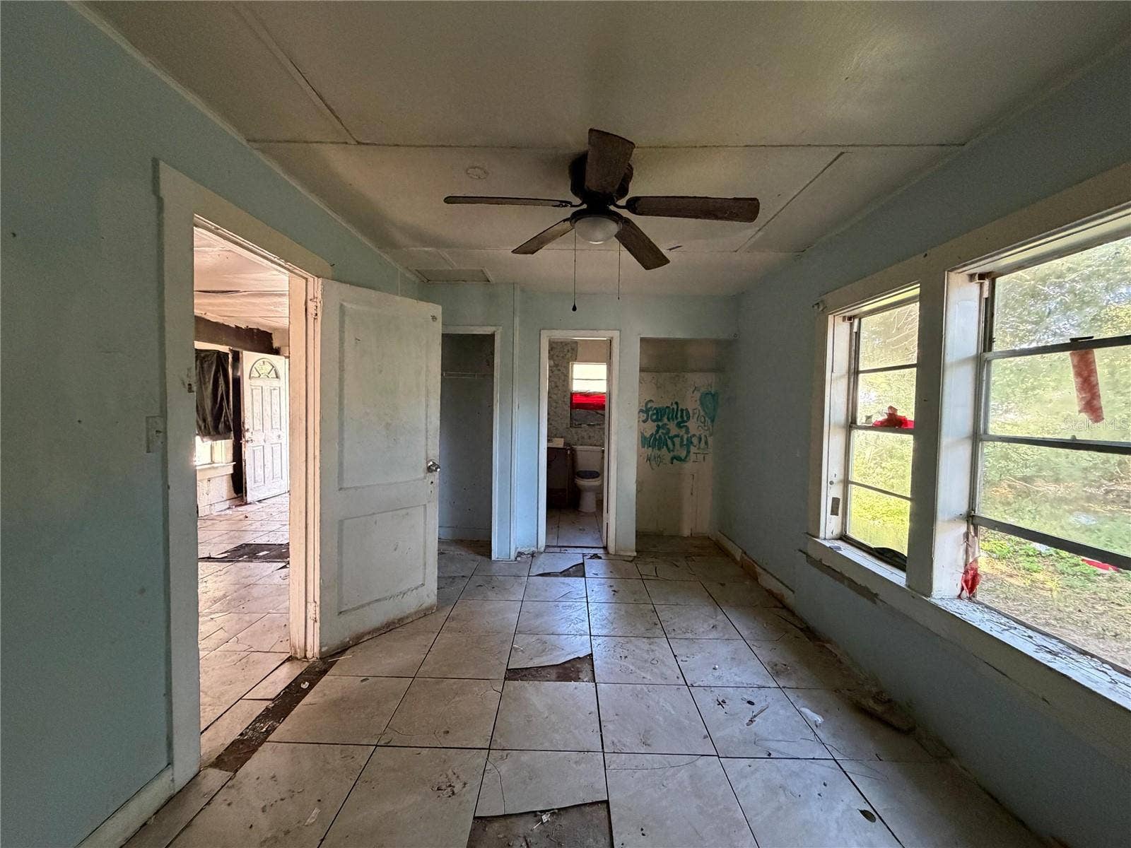 2221 UNION STREET S, St Petersburg, FL 33712 2221 UNION STREET S, St Petersburg, FL 33712