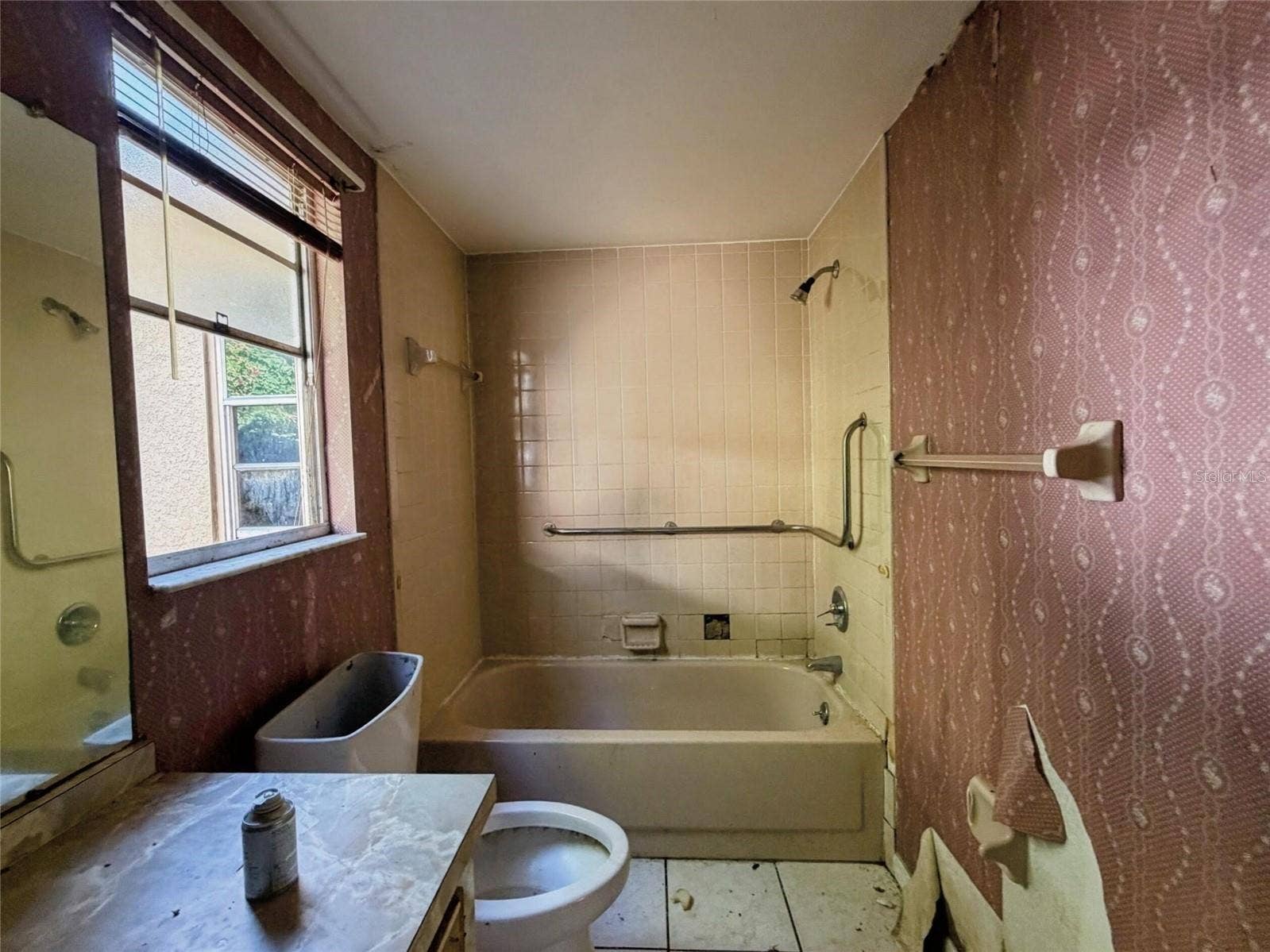 2221 UNION STREET S, St Petersburg, FL 33712 2221 UNION STREET S, St Petersburg, FL 33712