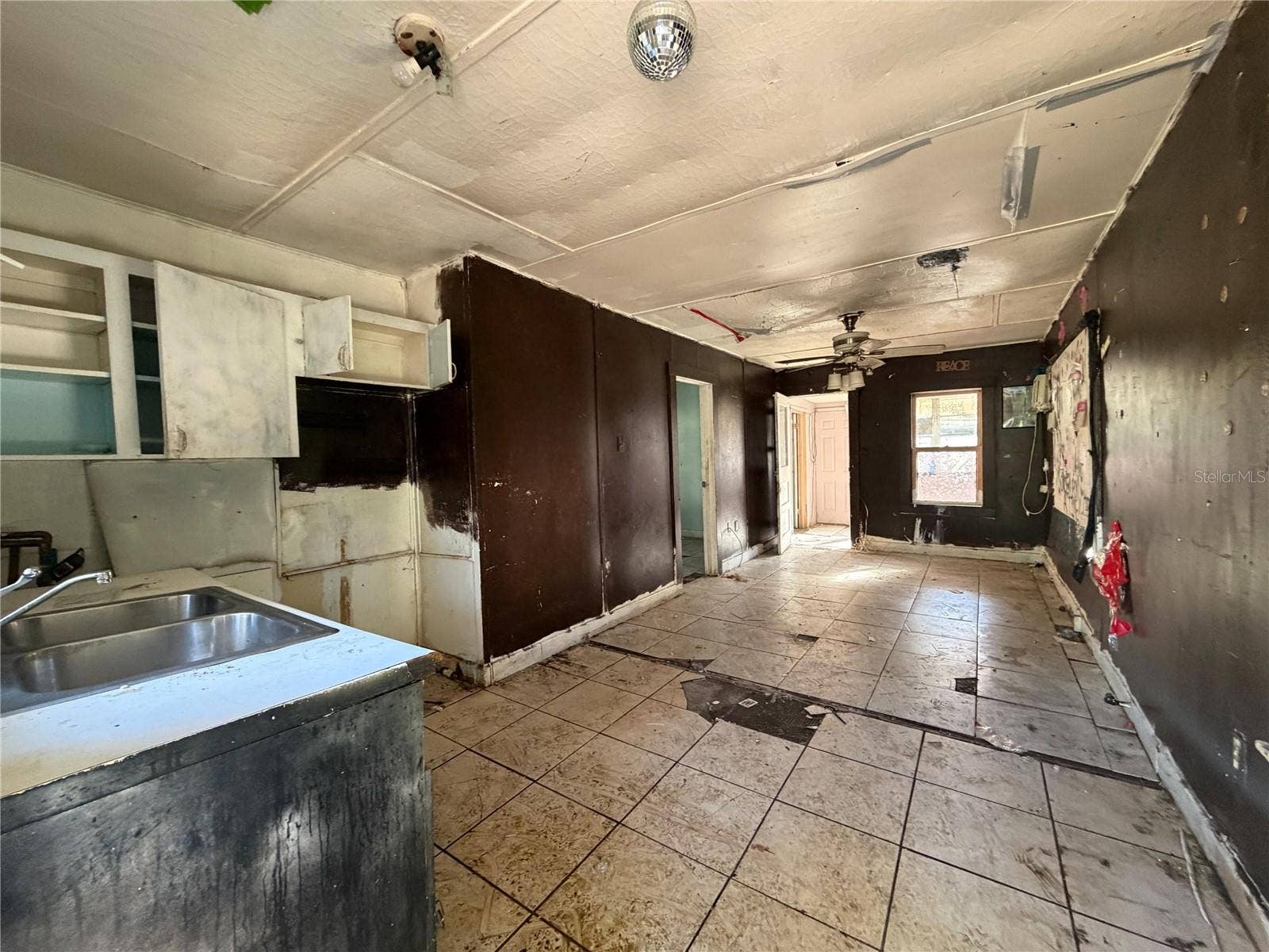 2221 UNION STREET S, St Petersburg, FL 33712 2221 UNION STREET S, St Petersburg, FL 33712