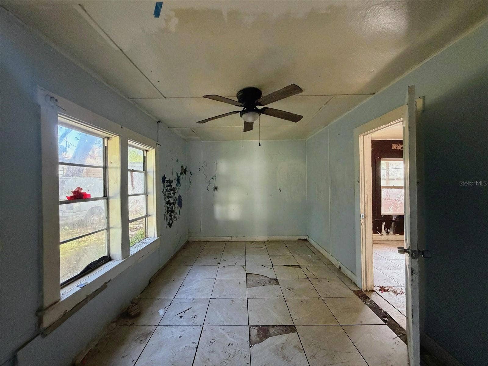 2221 UNION STREET S, St Petersburg, FL 33712 2221 UNION STREET S, St Petersburg, FL 33712