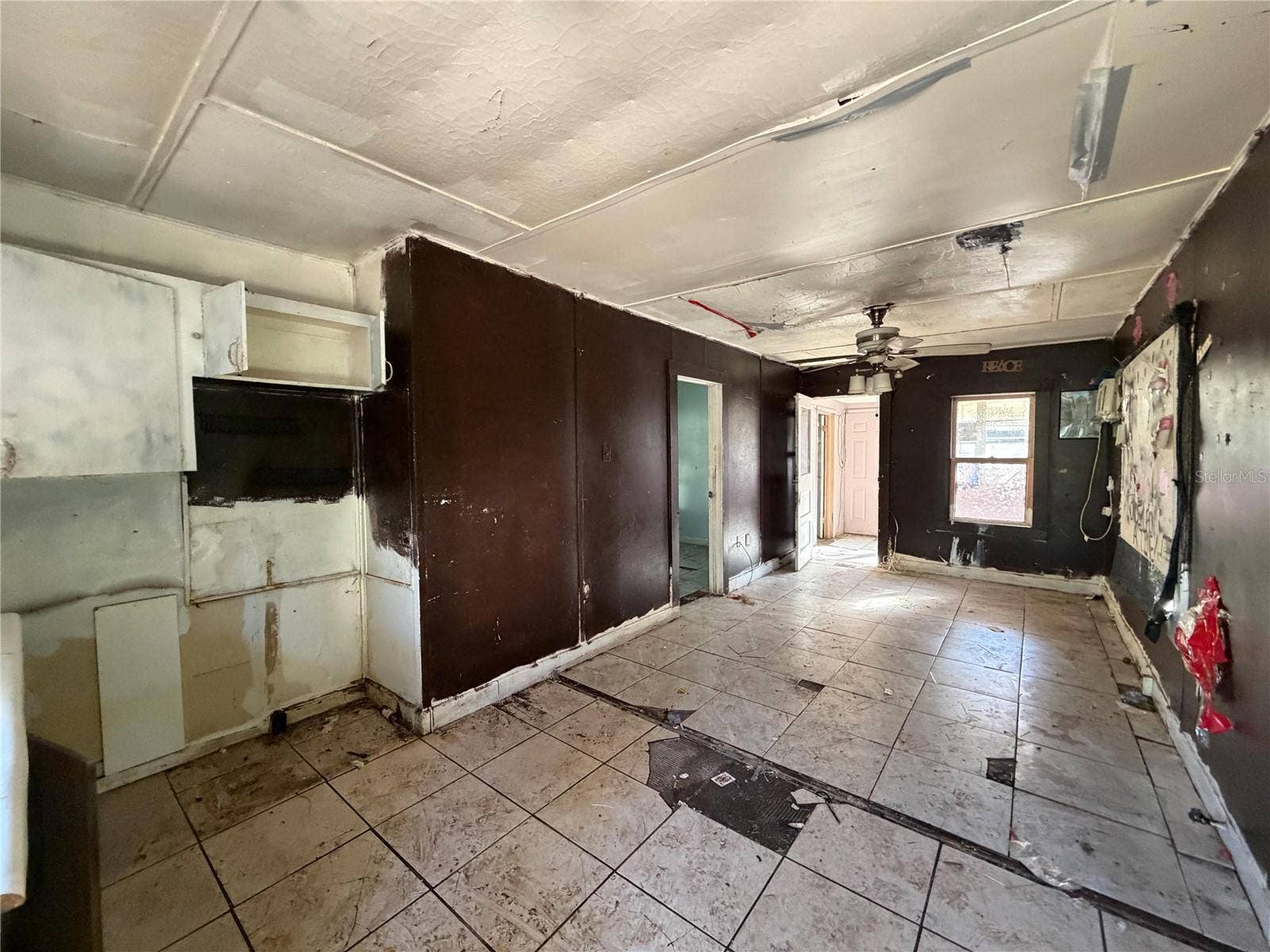 2221 UNION STREET S, St Petersburg, FL 33712 2221 UNION STREET S, St Petersburg, FL 33712