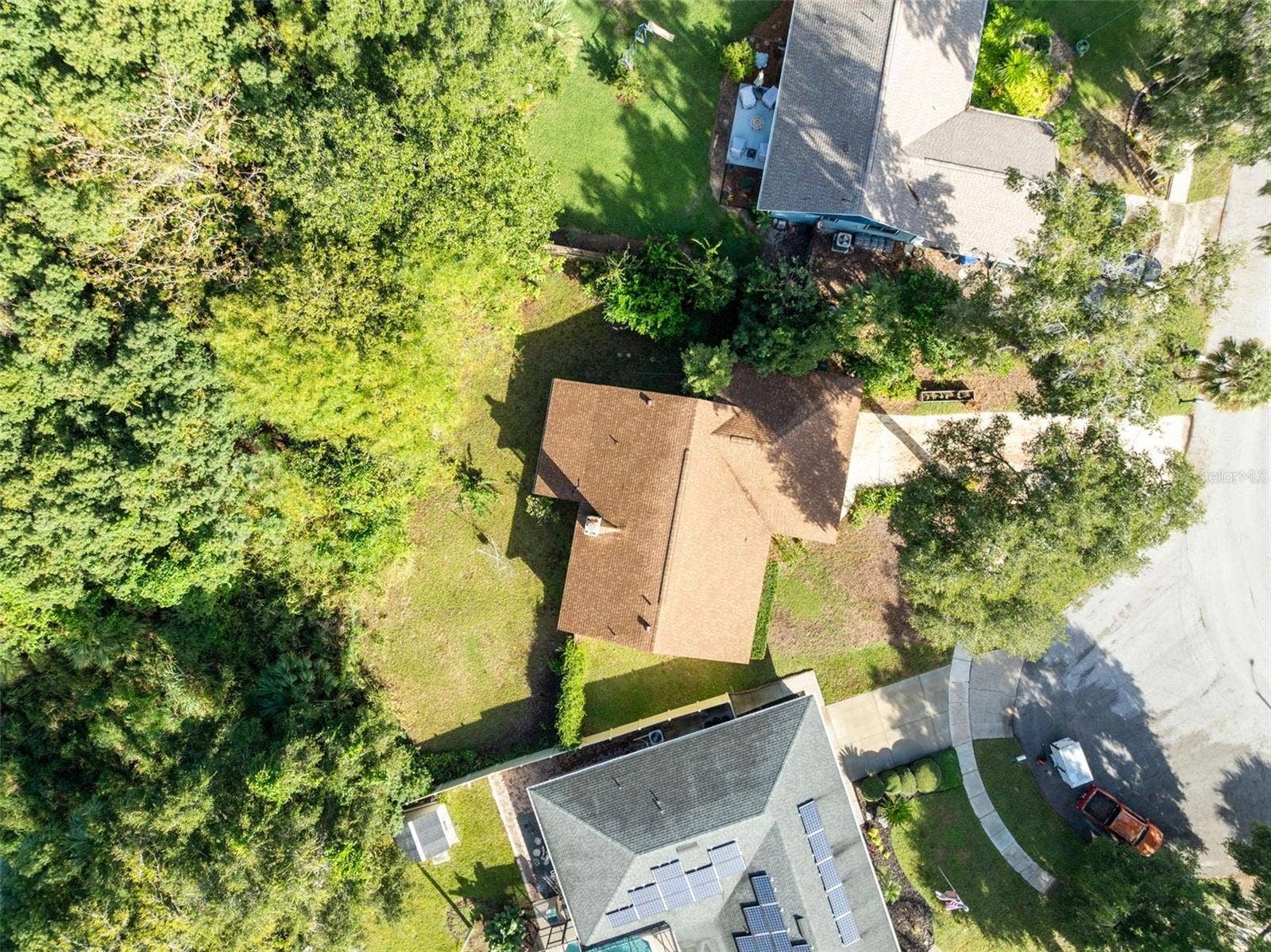 283 W CELERY CIRCLE, Oviedo, FL 32765 283 W CELERY CIRCLE, Oviedo, FL 32765