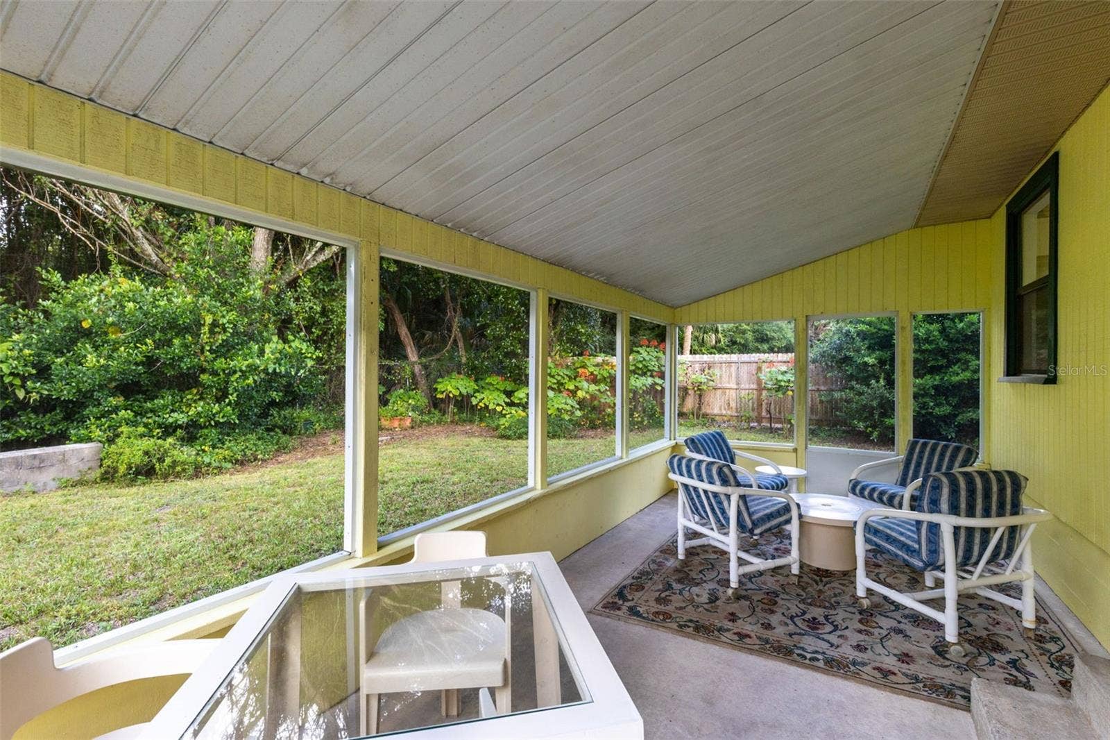 283 W CELERY CIRCLE, Oviedo, FL 32765 283 W CELERY CIRCLE, Oviedo, FL 32765