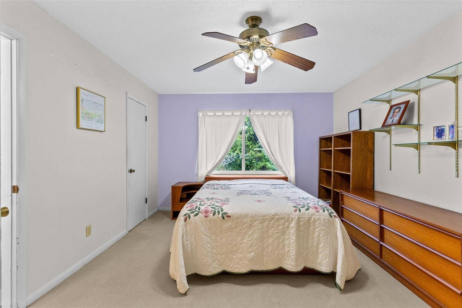 283 W CELERY CIRCLE, Oviedo, FL 32765 283 W CELERY CIRCLE, Oviedo, FL 32765