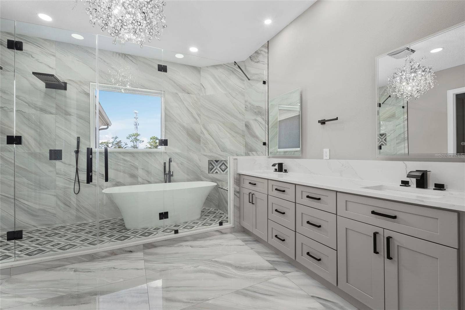 Double Primary Bathroom