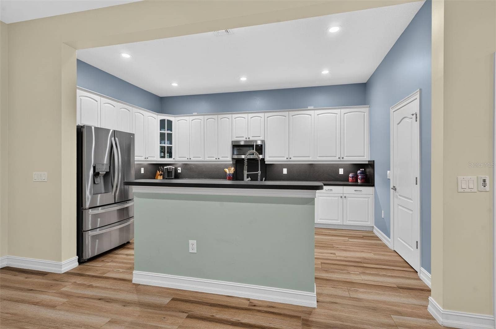 301 CELEBRATION BOULEVARD, Celebration, FL 34747 301 CELEBRATION BOULEVARD, Celebration, FL 34747