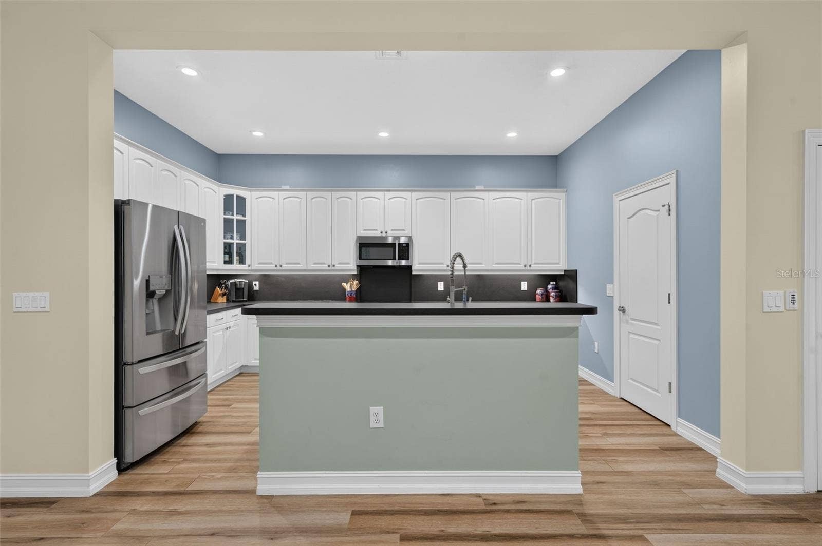 301 CELEBRATION BOULEVARD, Celebration, FL 34747 301 CELEBRATION BOULEVARD, Celebration, FL 34747