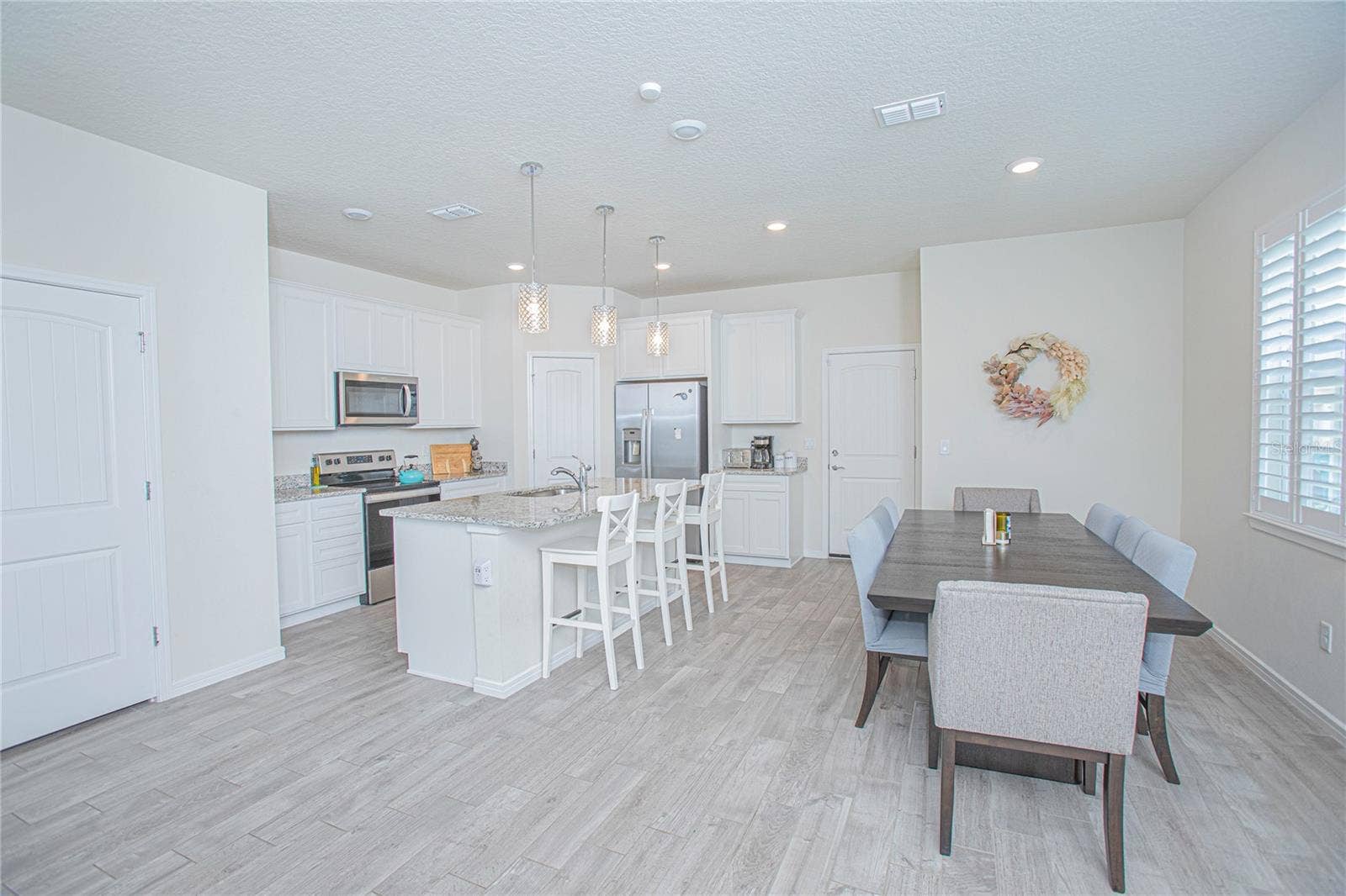 Open Concept Kitchen/Dining Room