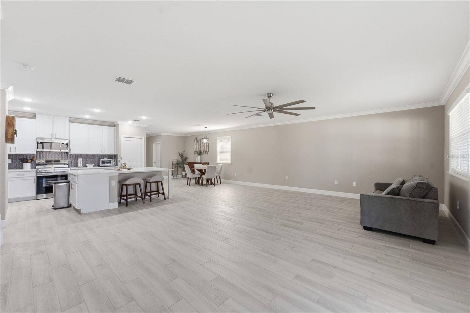 6601 TEMPO WAY, Mascotte, FL 34753 6601 TEMPO WAY, Mascotte, FL 34753