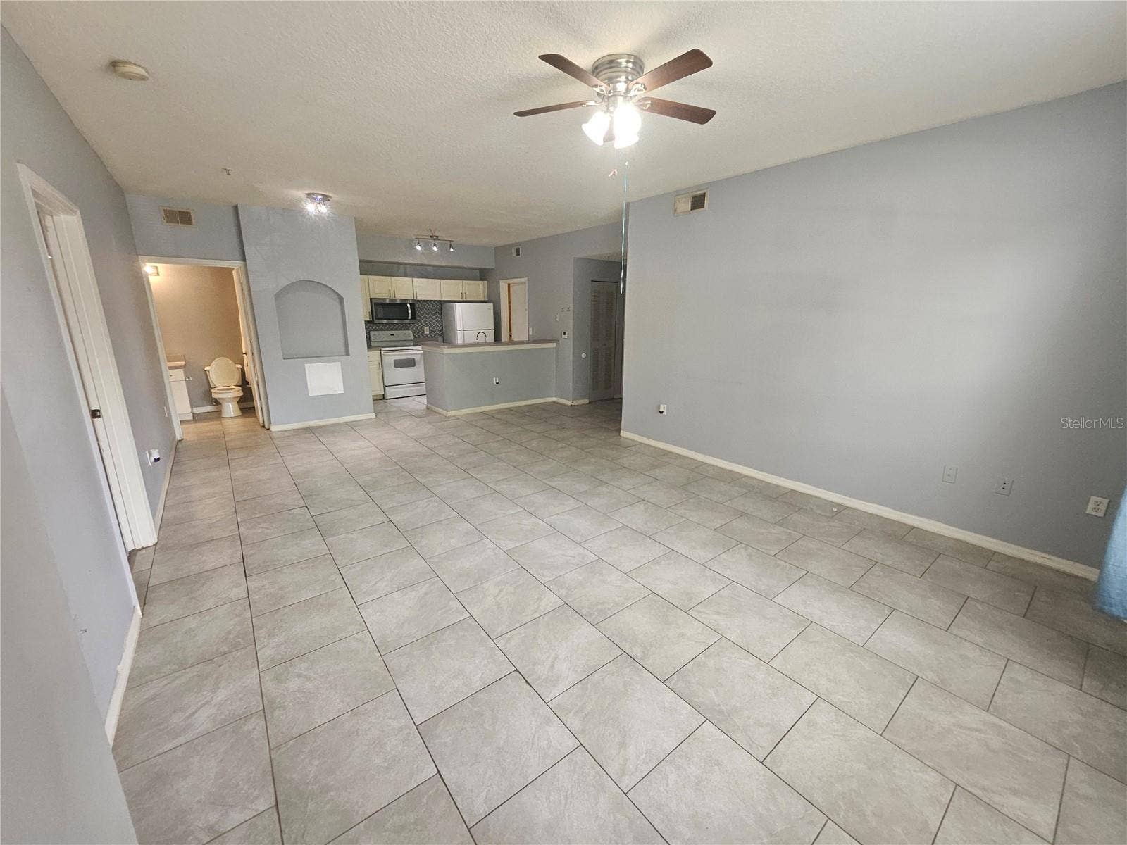 5512 METROWEST BOULEVARD, #12-109, Orlando, FL 32811