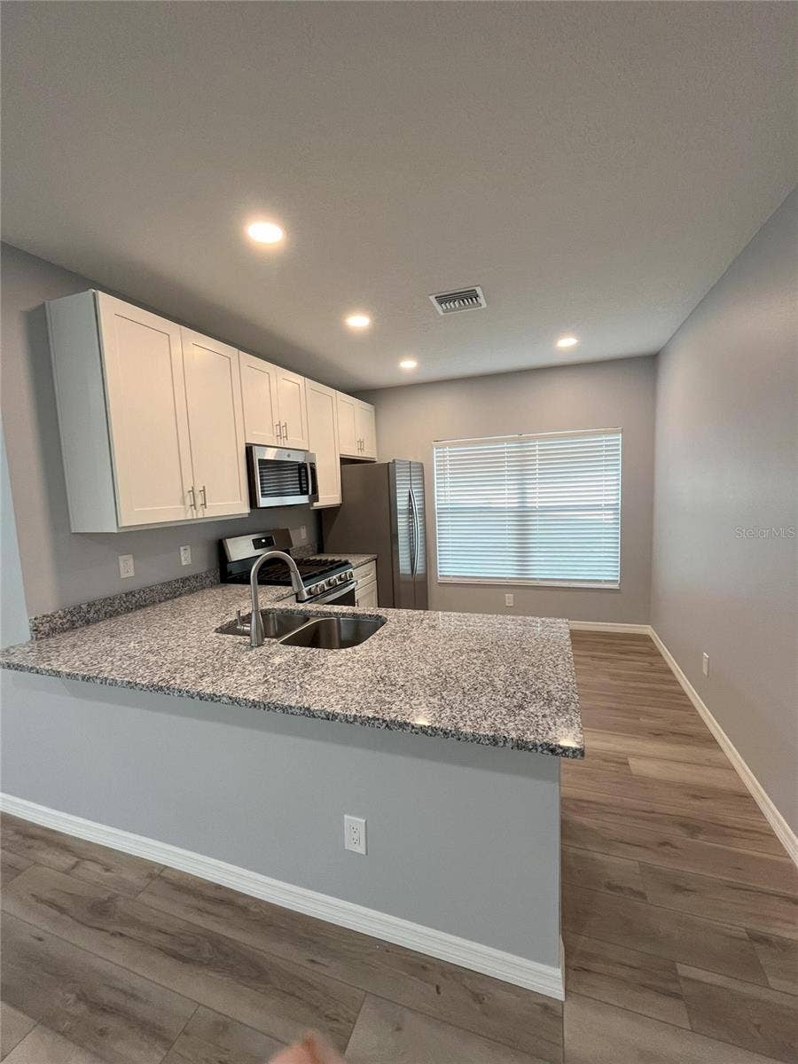 3304 SUMMER ISLAND COURT, Valrico, FL 33594 3304 SUMMER ISLAND COURT, Valrico, FL 33594