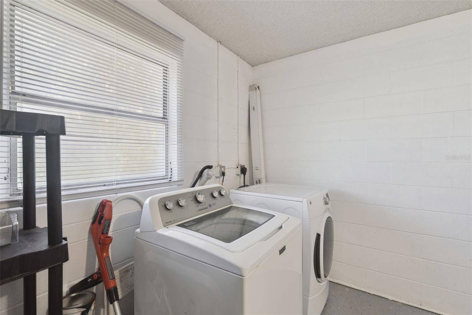 4225 NE 25TH AVENUE, Ocala, FL 34479 4225 NE 25TH AVENUE, Ocala, FL 34479